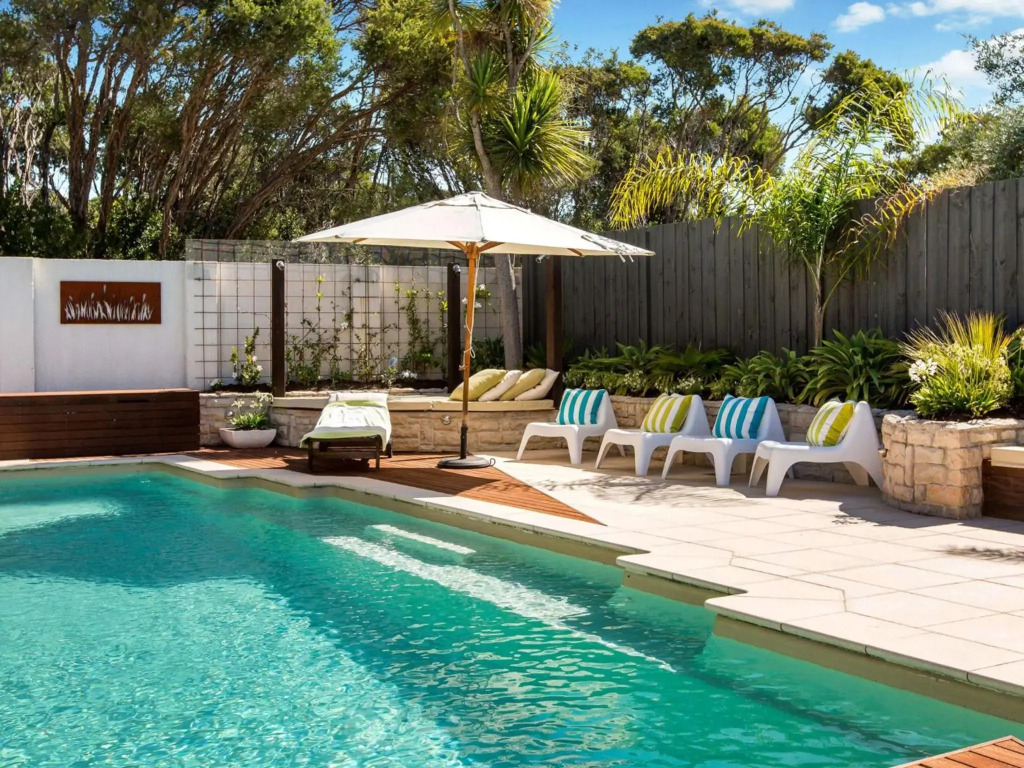 WAIKIKI BLAIRGOWRIE