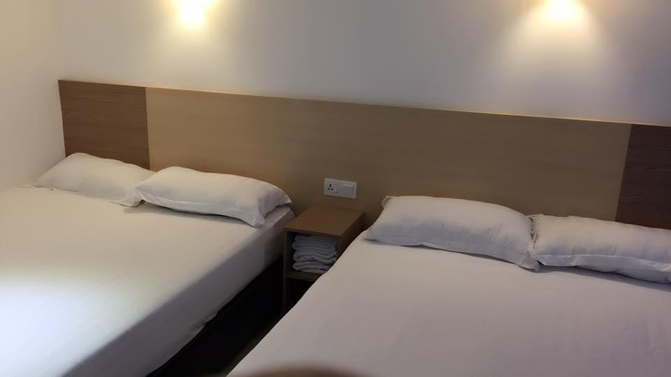 Dolphin Hotel
