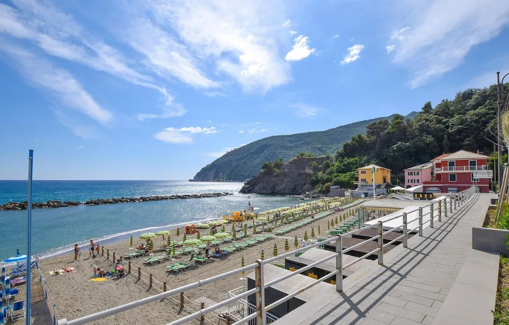 Awesome Apartment in Moneglia With 3 Bedrooms, Wifi and Outdoor Swimming Pool