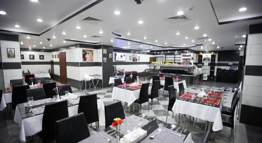 Easy Inn Hotel Suites