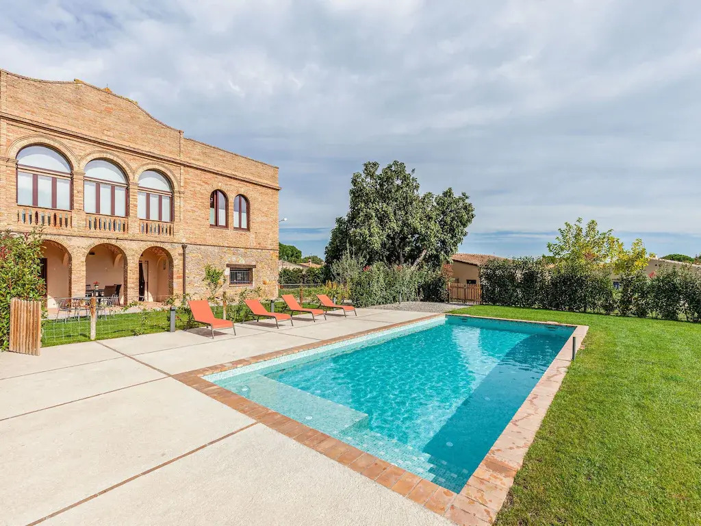 Charming Home Near Vulpellac