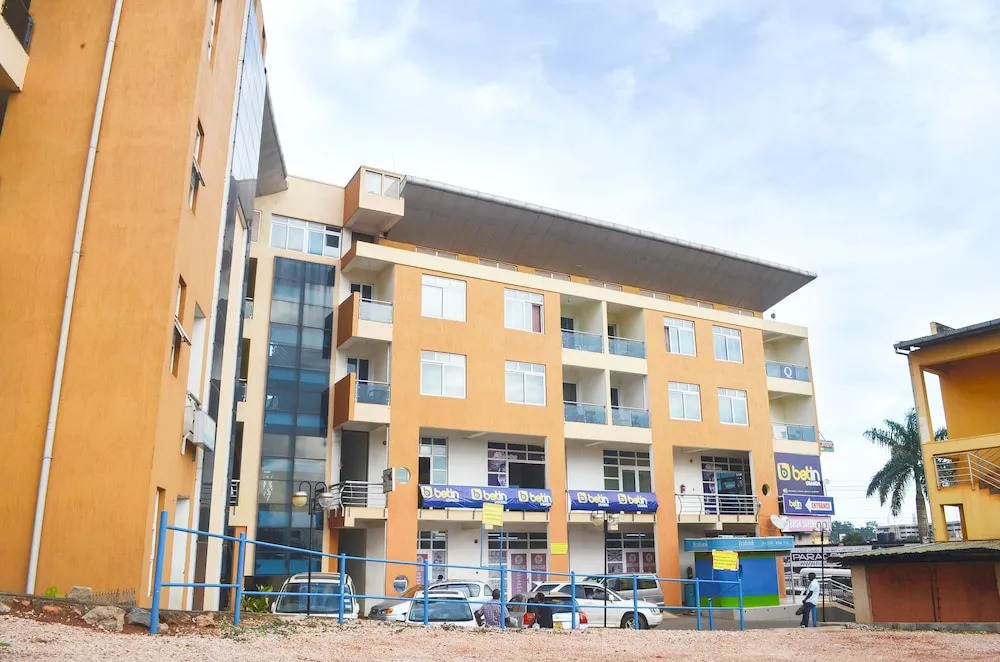 Selina Apartments