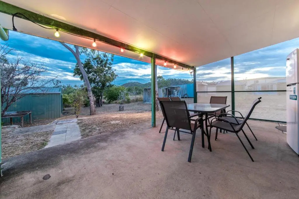 Birdsong House- Dingo Beach