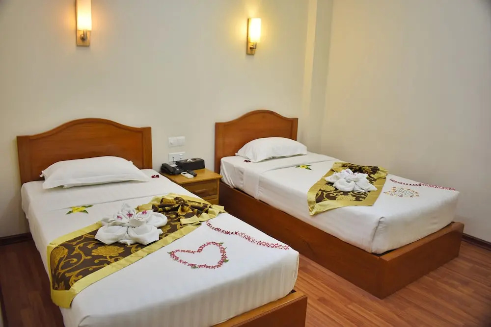 Shwe Poe Eain (1) Hotel