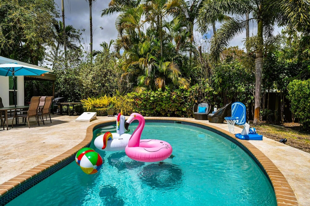 Miami Dream Home with Pool