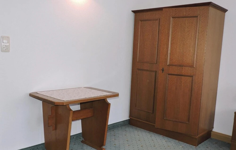 Stunning Apartment in Schnann With 2 Bedrooms and Wifi