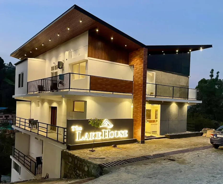 The Lake House