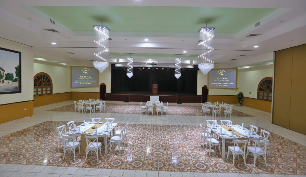 Cozumel Hotel & Resort