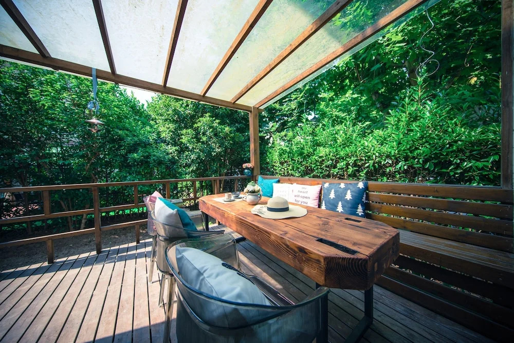 Summer Villa with 5 BRs