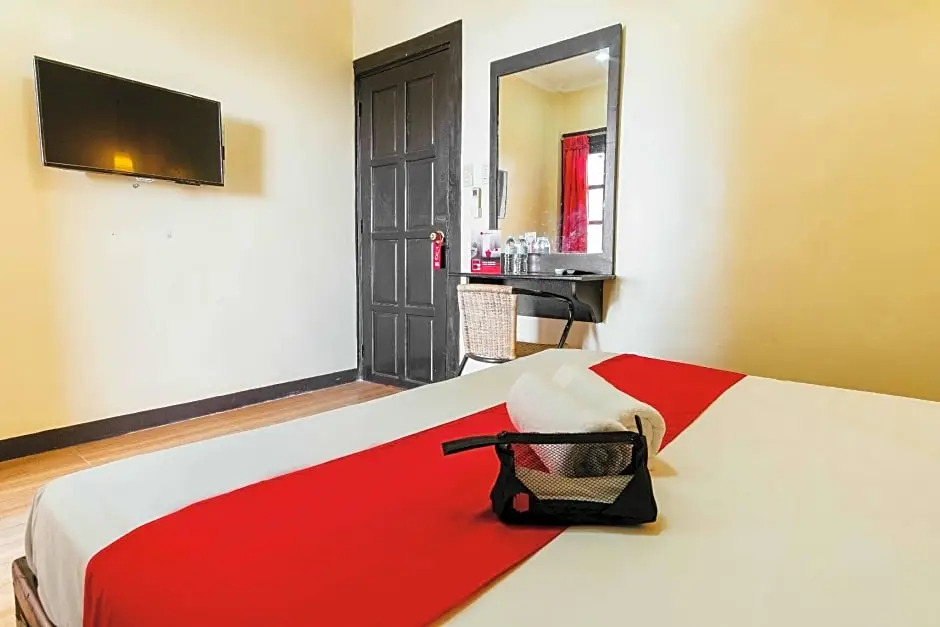 RedDoorz Plus at The Ridge Tagaytay