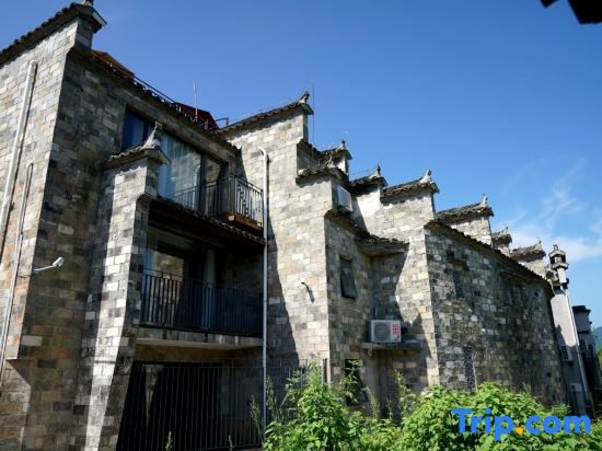 Ruiqi Xiangyun Inn