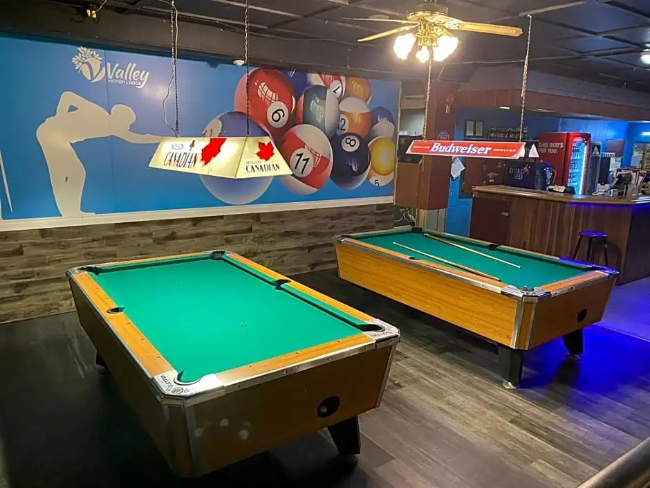 Valley Motor Lodge