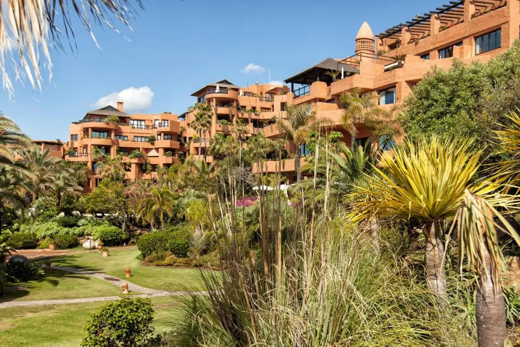 Bahía Beach Apartments Estepona