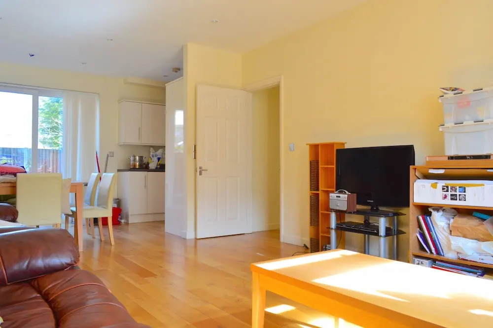 Spacious 2 Bedroom House in South Bermondsey