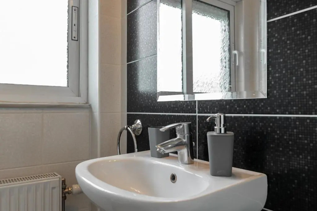 Central Luxury Suite