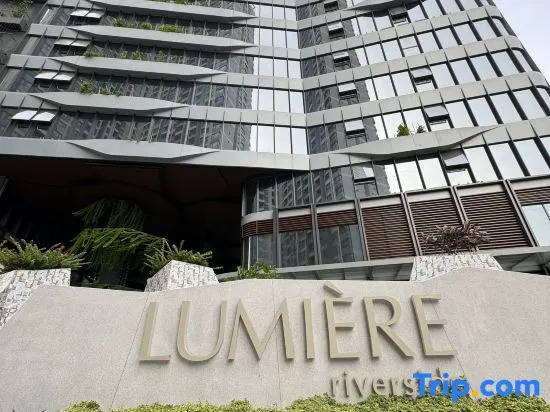 Lumiere Riverside Condotel In Center Ho Chi Minh
