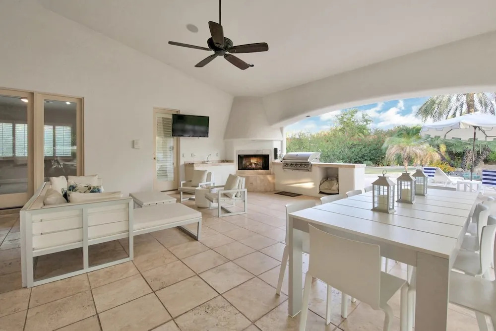 New Listing! Lavish Home W/ Pool & Tennis Court Home