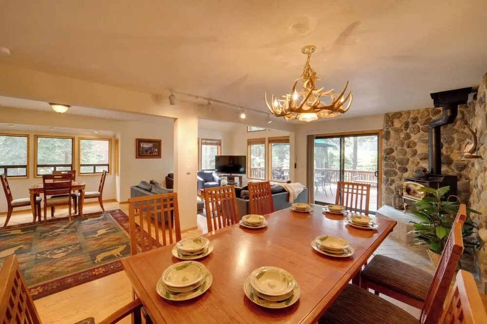 Truckee Home w/ Private Hot Tub on a Golf Course