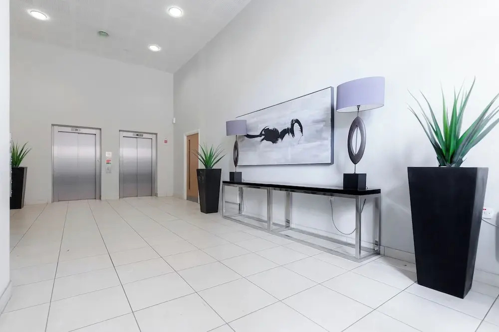 Roomspace Apartments - Chorus