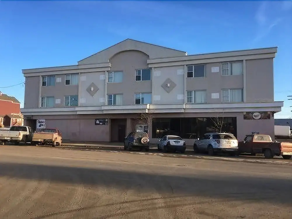 The Silverado Inn