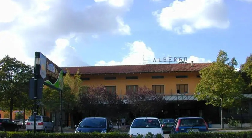 Leon DOro