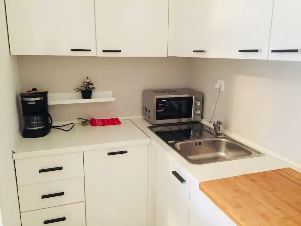 West Side Gallery Apartments