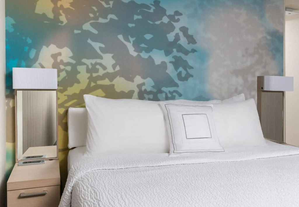 Courtyard by Marriott Bismarck North