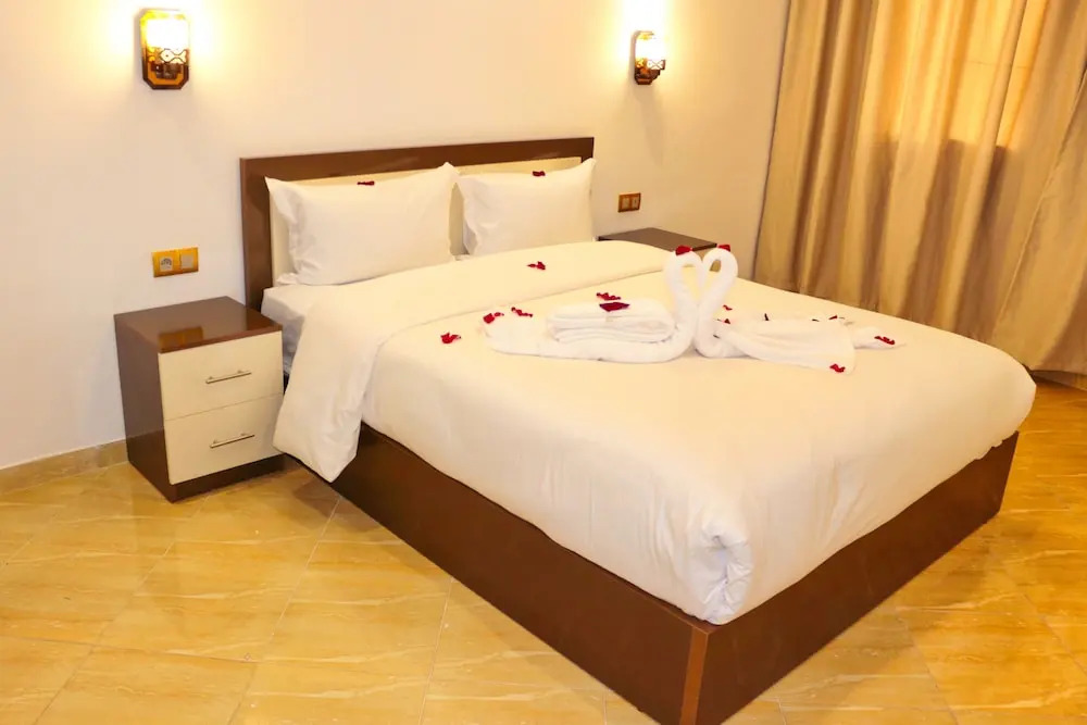 Great Holiday Apart-Hotel & Penthouse