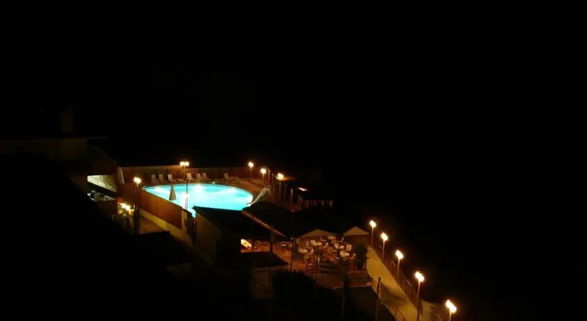 Hotel Stomio Beach
