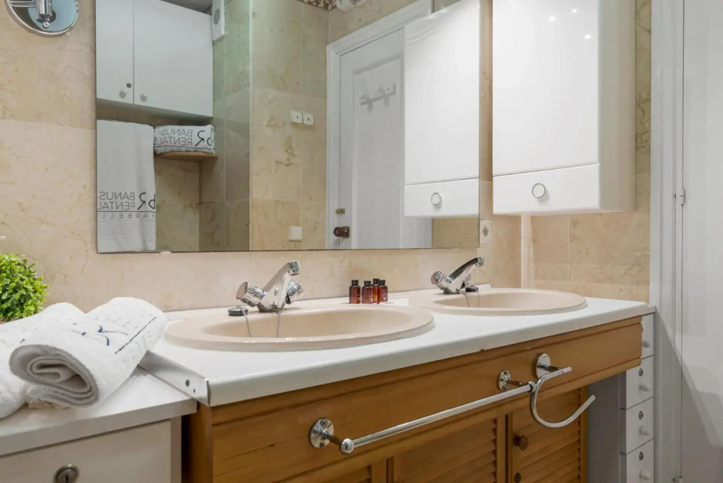 1 Bedroom Apartment in Andalucía del Mar - Puerto Banús