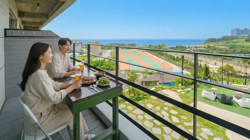 Sokcho Donbangseock Pension