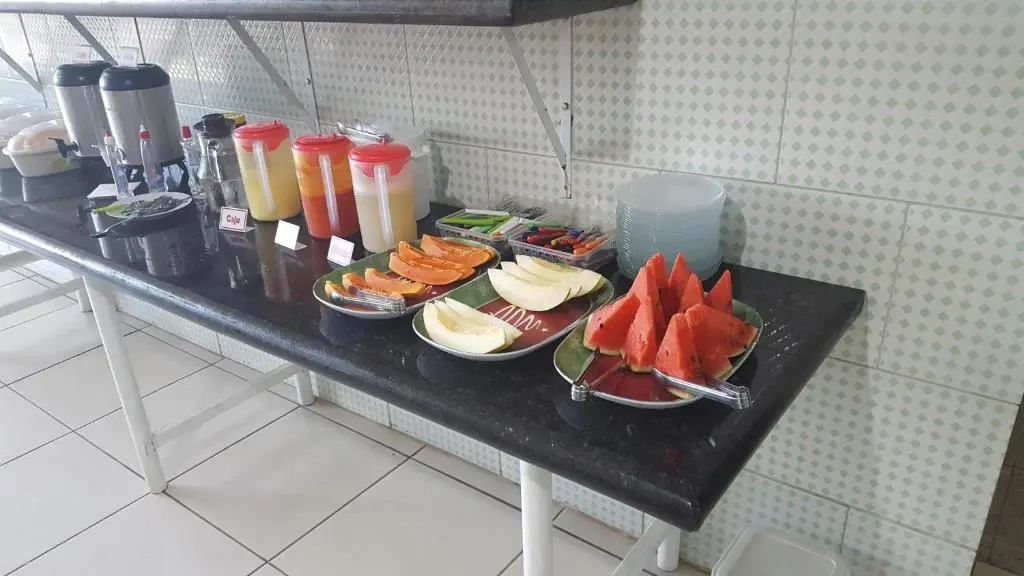 Yves Hotel