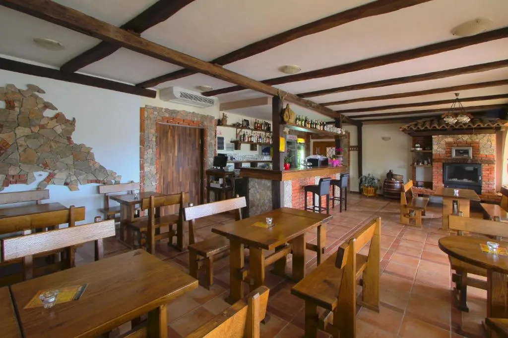 B&B Tonivale - Heated Pool, Padel & Meeting Room