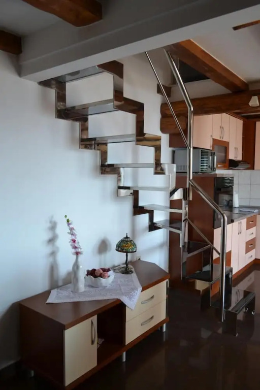 Apartments Karlo