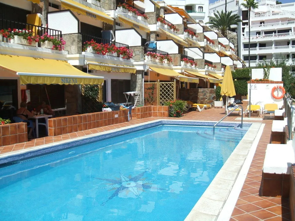 Apartamentos Sirena