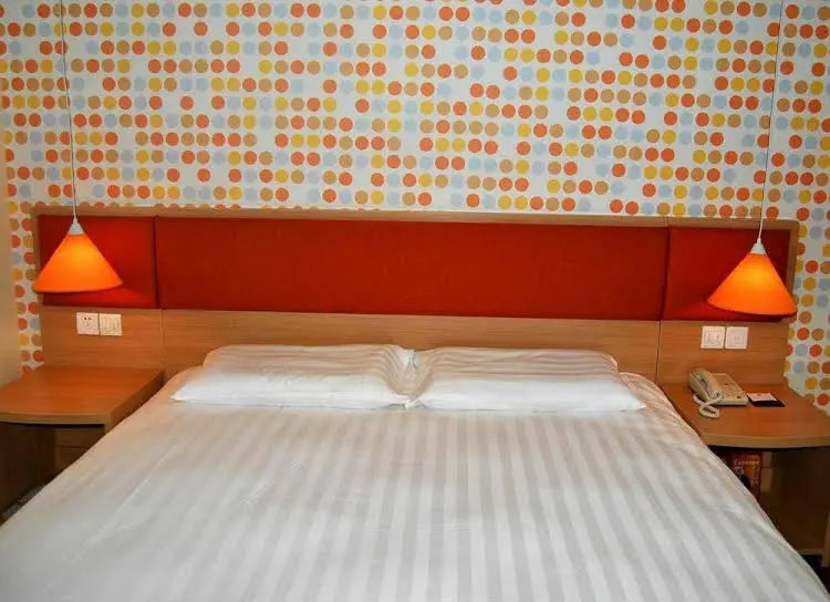 Home Inn Ji'nan Jingsan Weisi Road Daguanyuan