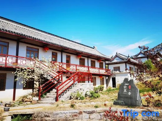 Yunlixiang Homestay