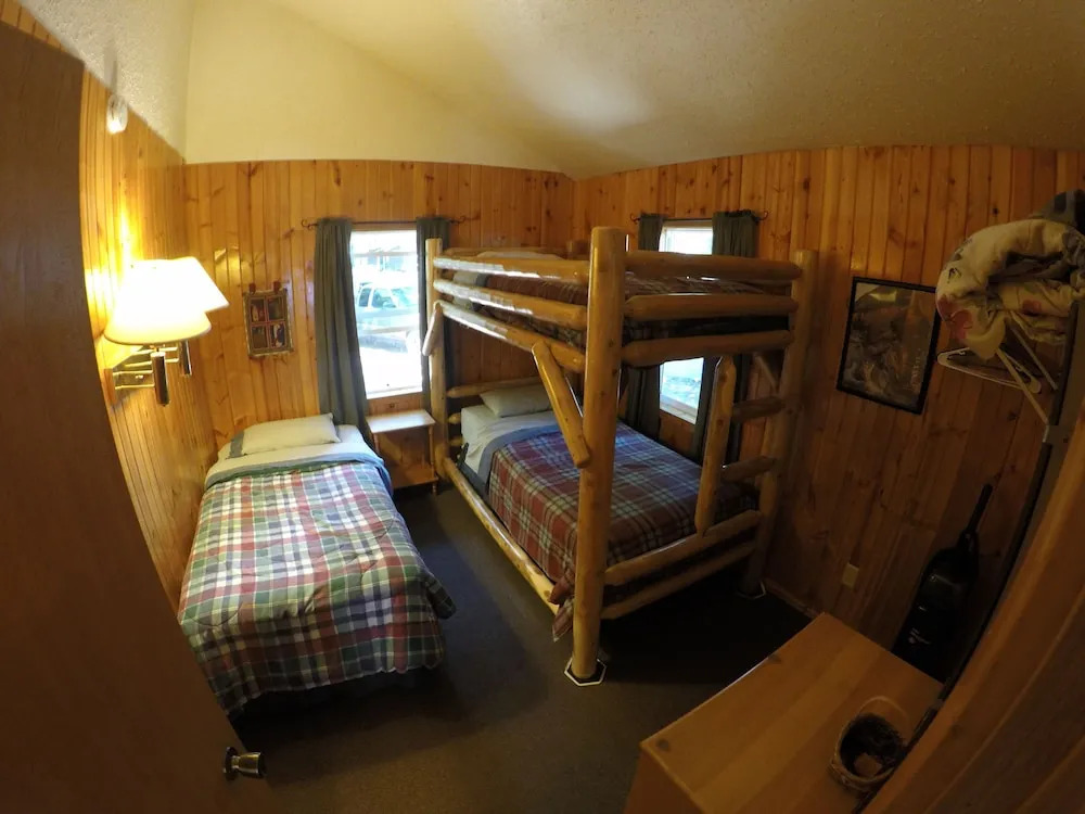 Timber Bay Resort
