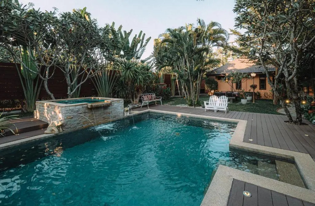 Modern Love Villa