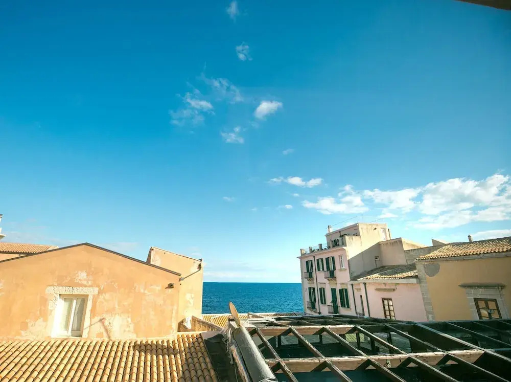 Veronique by Dimore in Sicily