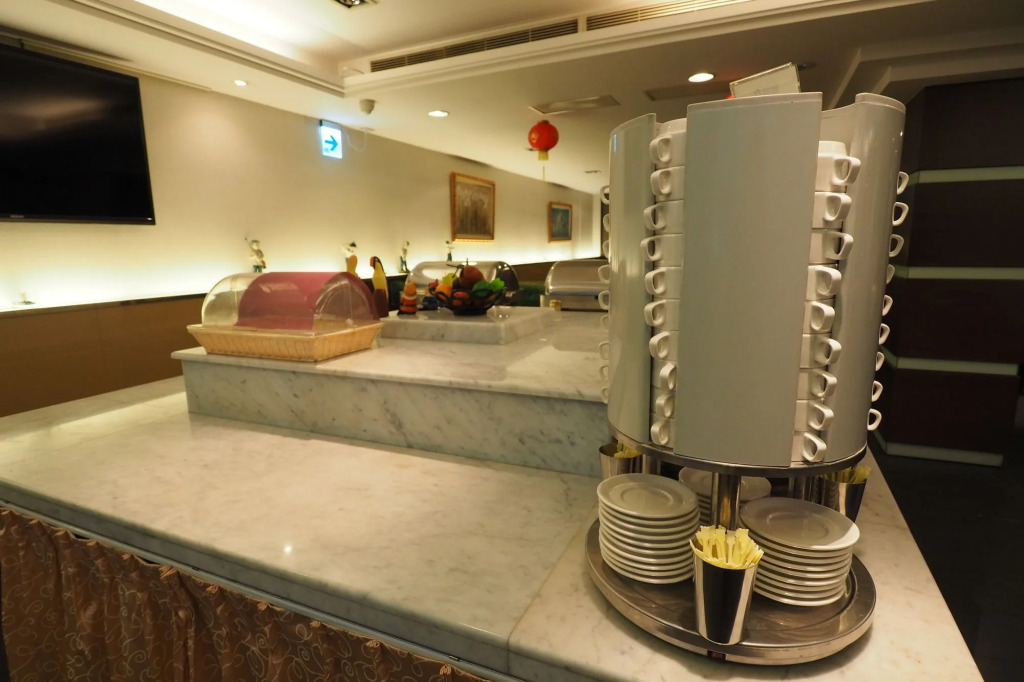 Young Soarlan Hotel - Tainan