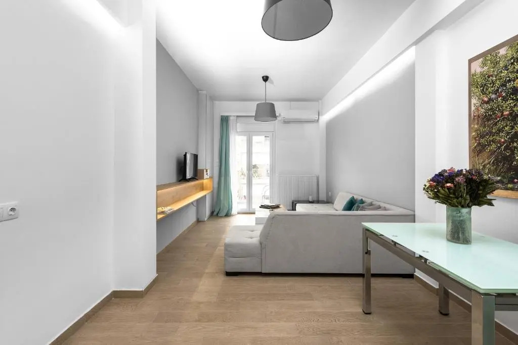 Flaneur Nilie Hospitality MGMT