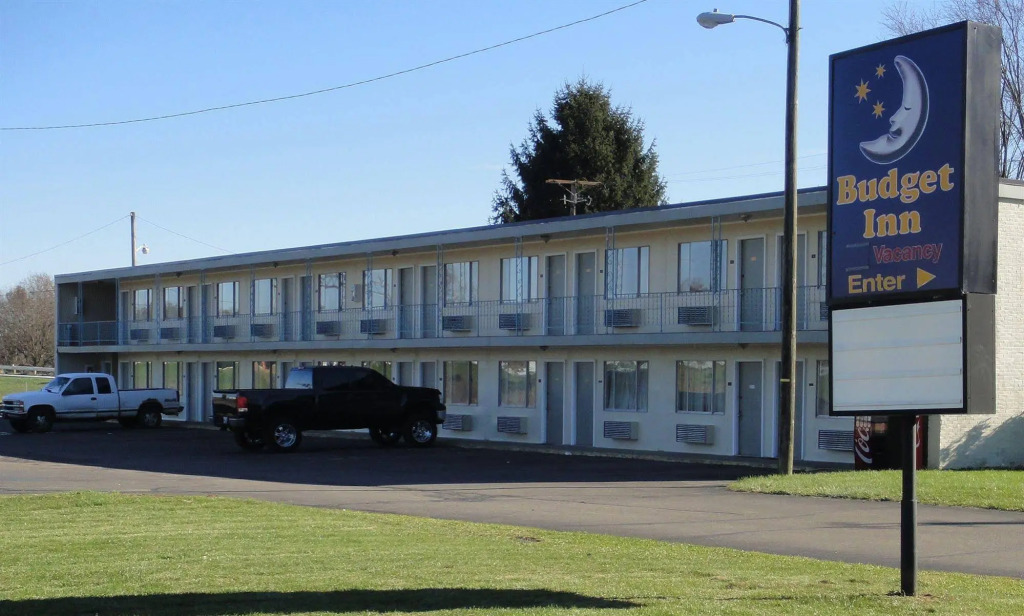 Lake Logan Inn