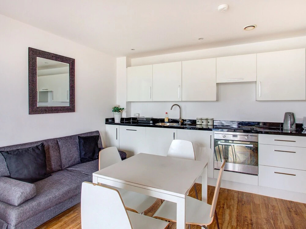 Chic Apartment in Manchester Near Old Trafford