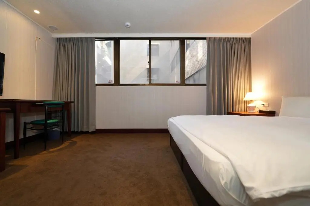 Meworld Hotel-Sanchong