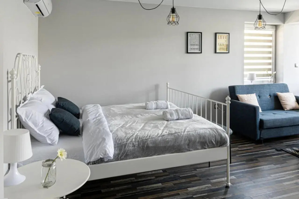Gladstone suites