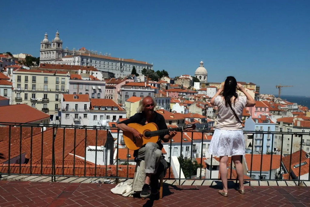Lisbon Poets Inn