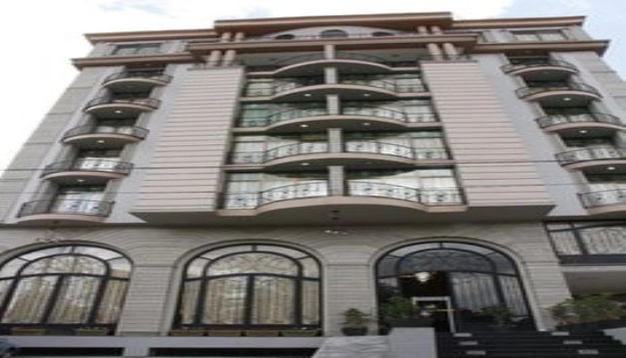 Golden Royal Hotel
