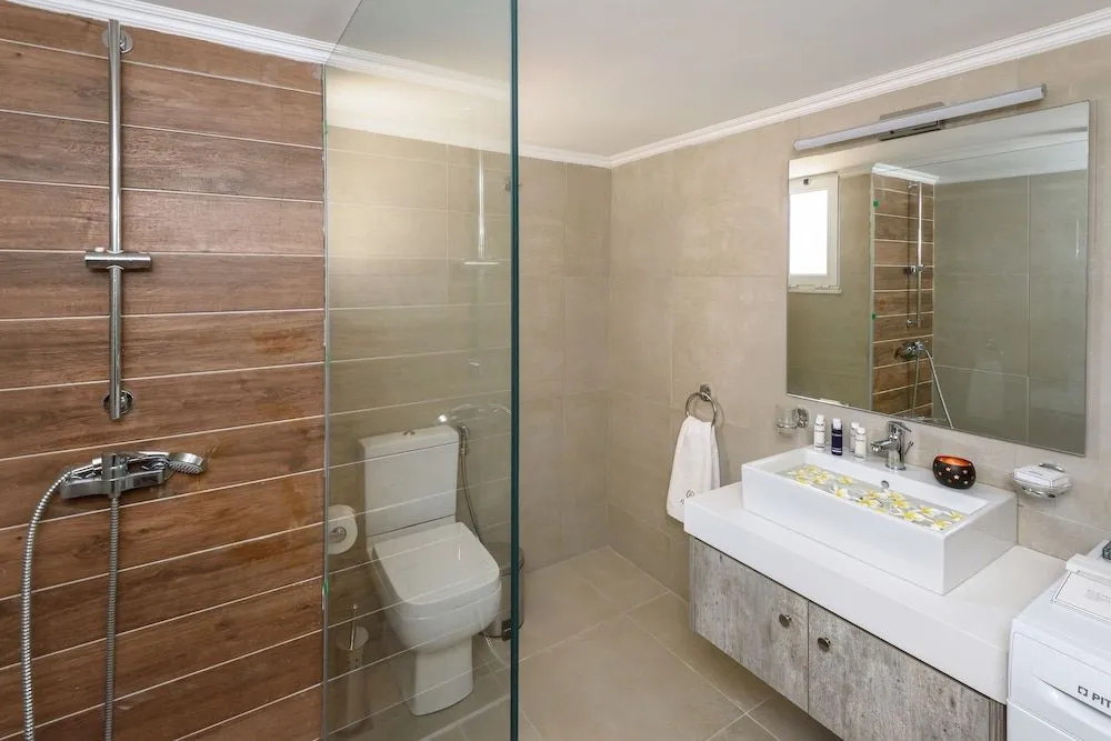 Aspasias Luxury Suite