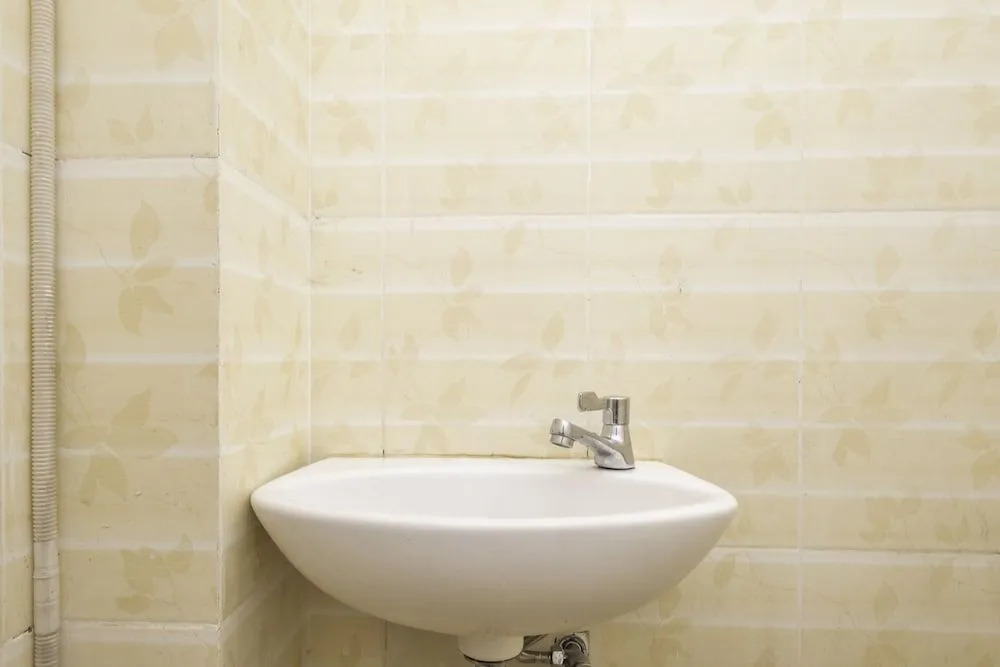 OYO 2418 Sutanto Guest House